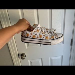 Sunflower converse